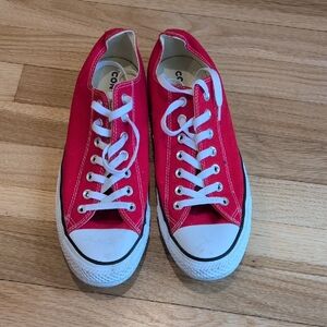 Converse Cream Canvas Low-Top Sneakers with Red Trim